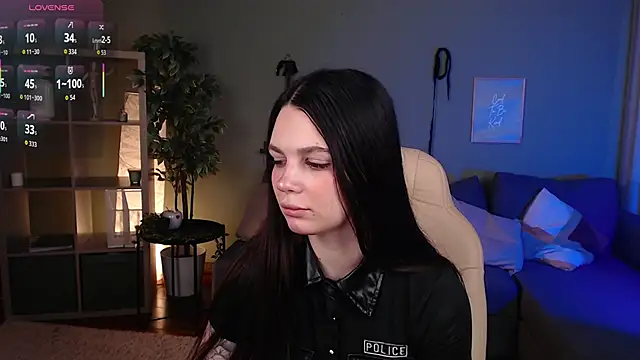 Michela Fruet online show from 09-23-25, 01:01