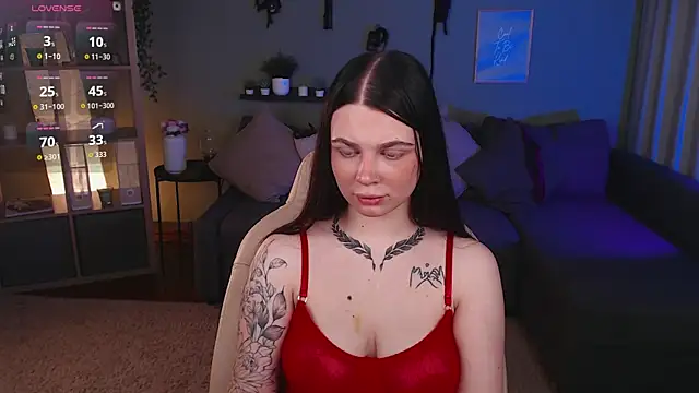 Michela Fruet online show from 10-08-25, 01:07