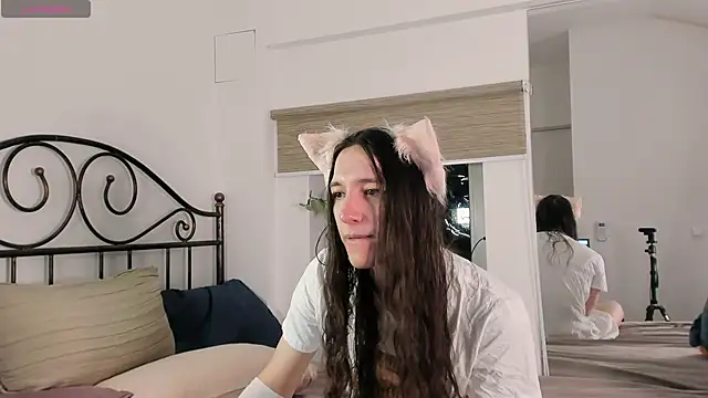 SilverMuse online show from 04-13-26, 12:47