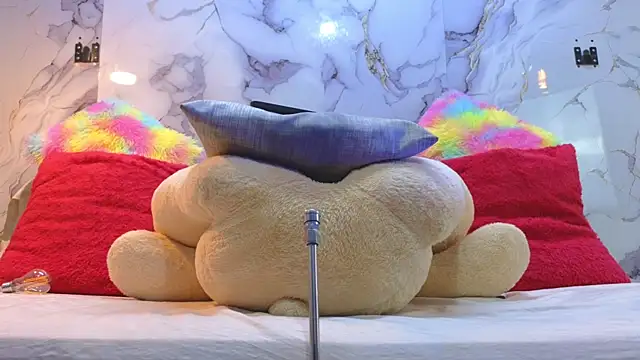 PrincePoppy online show from 01-14-26, 08:34