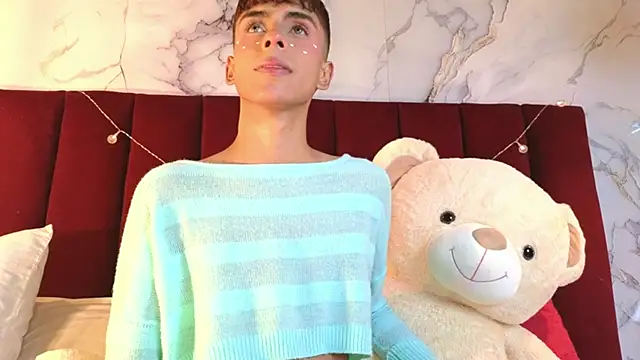 PrincePoppy online show from 10-02-25, 08:34