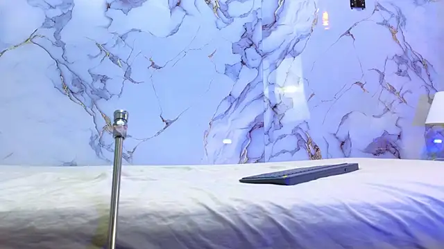 PrincePoppy online show from 01-13-26, 08:35