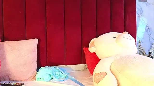 PrincePoppy online show from 11-13-25, 08:35