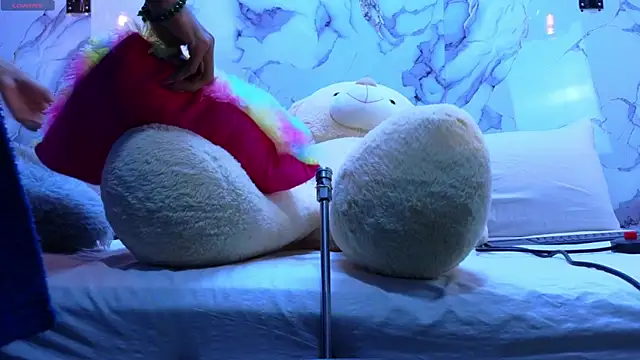 PrincePoppy online show from 01-10-26, 09:32