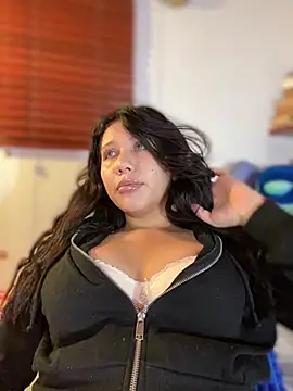 snow doll online show from 10-28-25, 11:03