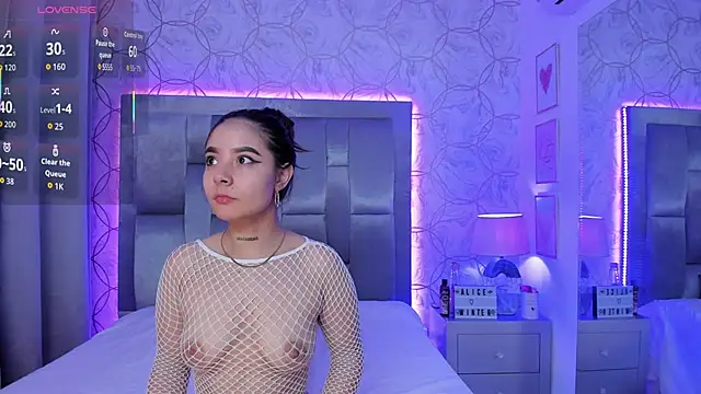 AlliceWinter online show from 11-07-25, 11:48