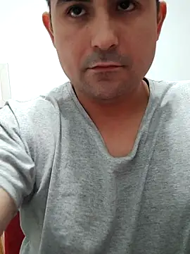 Bradd 32 online show from 05-08-26, 11:36
