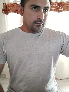 Bradd 32 online show from 01-08-26, 05:30