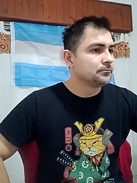 Bradd 32 online show from 06-18-26, 11:37