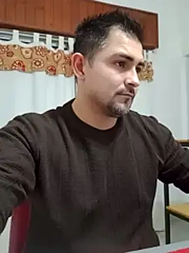 Bradd 32 online show from 06-22-26, 02:17