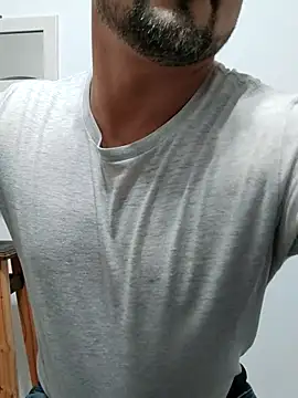 Bradd 32 online show from 11-06-25, 01:09