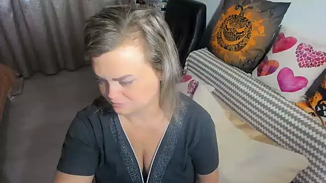 MildMature online show from 09-27-25, 11:33