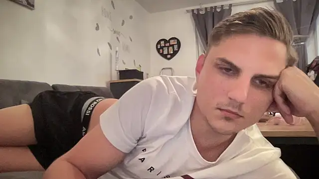 Sweetbooy90 online show from 05-21-26, 05:32