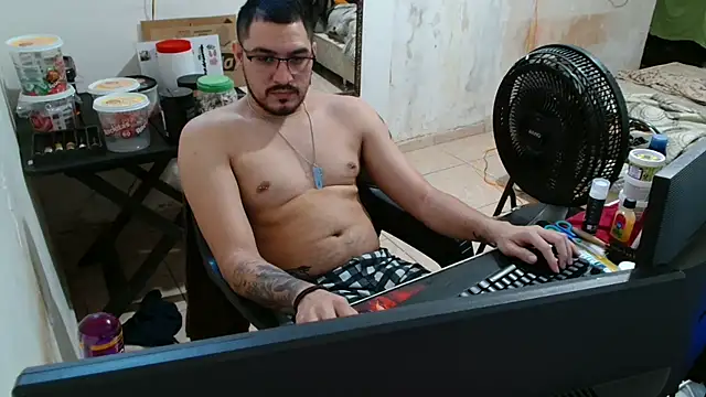 Leonino231 online show from 11-07-25, 04:22