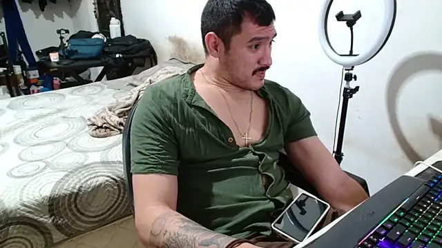 Leonino231 online show from 03-10-26, 03:10