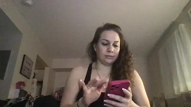 Snapshot of thedevinemama chatting on 02-06-26, 02:51 thedevinemama online show from 02-06-26, 02:51