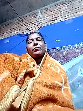 Savita992 online show from 12-22-25, 06:13