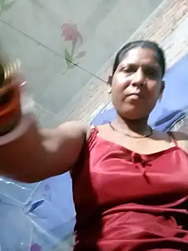 Snapshot of Savita992 chatting on 06-20-26, 11:10 Savita992 online show from 06-20-26, 11:10