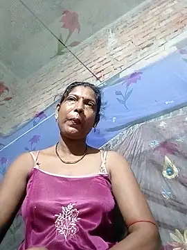 Snapshot of Savita992 chatting on 06-25-26, 12:52 Savita992 online show from 06-25-26, 12:52