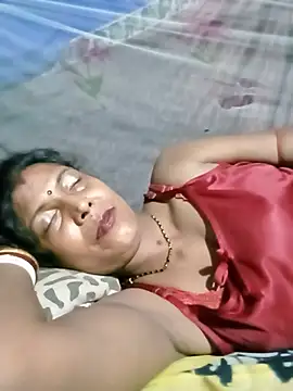Snapshot of Savita992 chatting on 07-16-26, 08:06 Savita992 online show from 07-16-26, 08:06