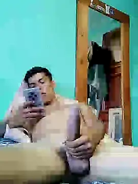 frankitocam4 online show from 02-08-26, 10:29