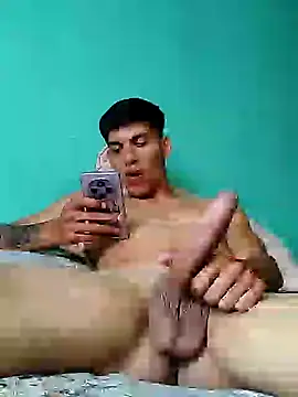 Snapshot of frankitocam4 chatting on 03-16-26, 08:22 frankitocam4 online show from 03-16-26, 08:22