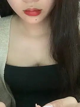 Linhtruong  online show from 11-22-25, 12:26