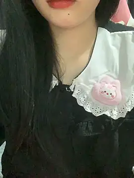 Linhtruong  online show from 11-06-25, 04:38