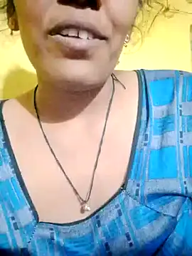 Daisygirl9 online show from 10-17-25, 02:41