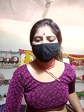 Daisygirl9 online show from 09-15-25, 08:15