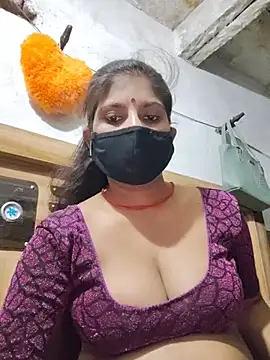 Daisygirl9 online show from 06-10-26, 04:41