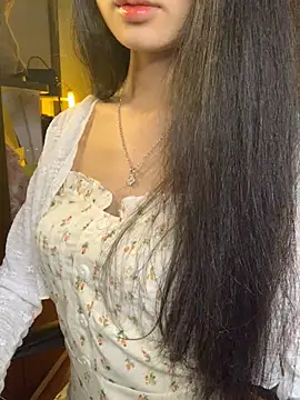 Nhinhi18 online show from 03-15-26, 04:14