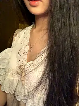 Nhinhi18 online show from 04-10-26, 03:41