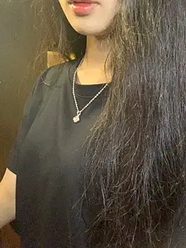 Nhinhi18 online show from 03-28-26, 02:51