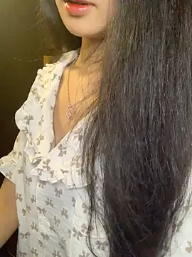 Nhinhi18 online show from 04-07-26, 03:25