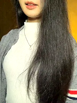 Nhinhi18 online show from 12-15-25, 03:07