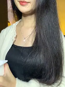 Nhinhi18 online show from 12-04-25, 03:00