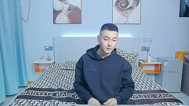 Snapshot of ciaodong chatting on 10-28-25, 12:37 ciaodong online show from 10-28-25, 12:37