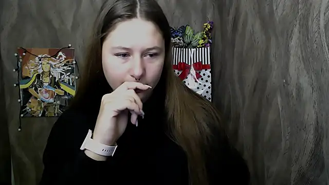 Snapshot of Linda_S_ chatting on 10-03-25, 09:22 Linda S online show from 10-03-25, 09:22