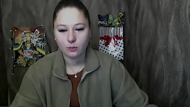 Snapshot of Linda_S_ chatting on 10-07-25, 11:11 Linda S online show from 10-07-25, 11:11