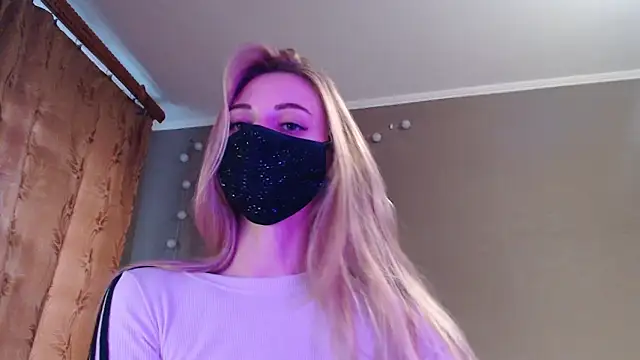 Iris lave online show from 10-13-25, 03:02