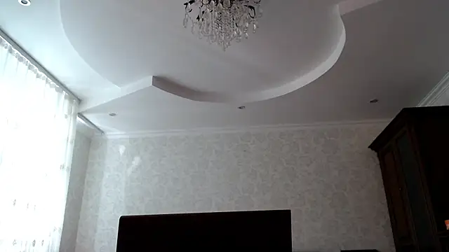 Snapshot of Iris_lave chatting on 06-24-26, 02:15 Iris lave online show from 06-24-26, 02:15