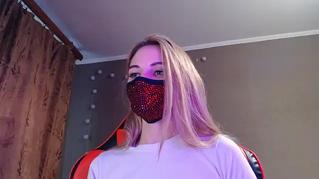 Iris lave online show from 10-24-25, 02:05