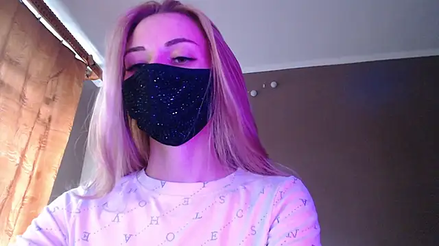 Iris lave online show from 09-30-25, 02:23