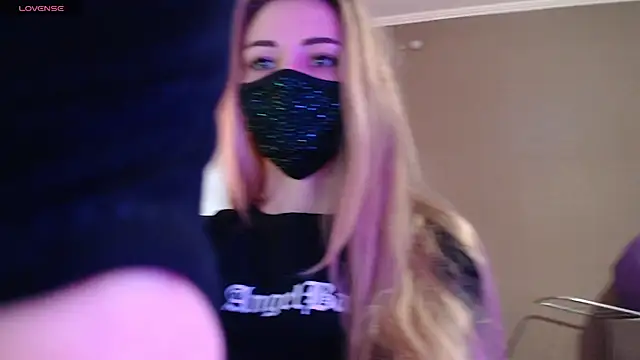 Iris lave online show from 11-15-25, 09:13