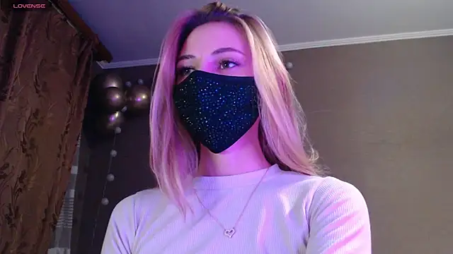 Iris lave online show from 11-08-25, 05:38