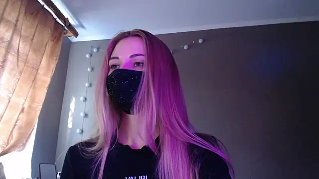 Iris lave online show from 09-27-25, 02:34