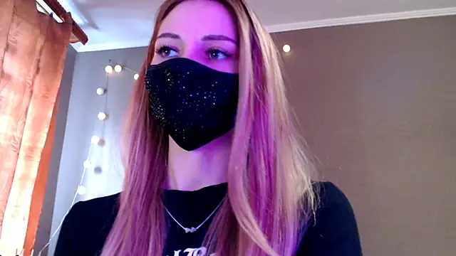 Iris lave online show from 02-25-26, 02:28