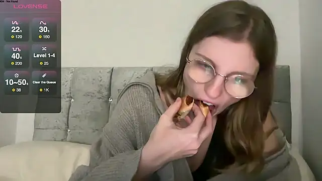 BustyKellyXXX online show from 02-08-26, 07:33