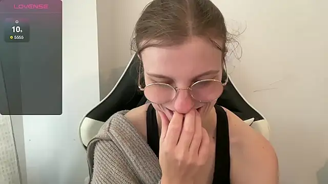 BustyKellyXXX online show from 11-11-25, 10:10